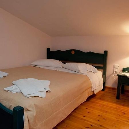 Haris Apartments Koukounaries Bagian luar foto